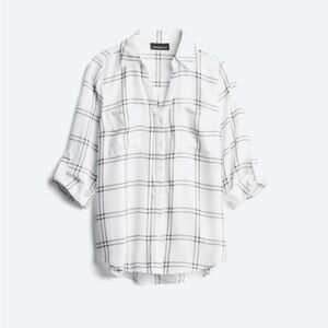 Fortune & Ivy Pearl Button Front Blouse White S‎ NWT Stitch Fix